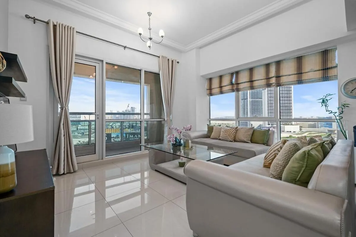 Central Business Bay By Stayinhomes - 10 Mins Burj Khalifa - 1Bed - Parking - Pool - Gym Dubai Appartement