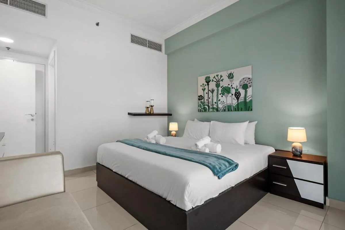 Central Business Bay By Stayinhomes - 10 Mins Burj Khalifa - 1Bed - Parking - Pool - Gym 迪拜